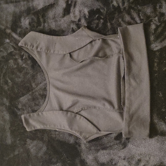 Crop top - Picture 2 of 2